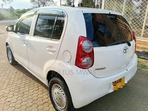Toyota Passo 2013 White