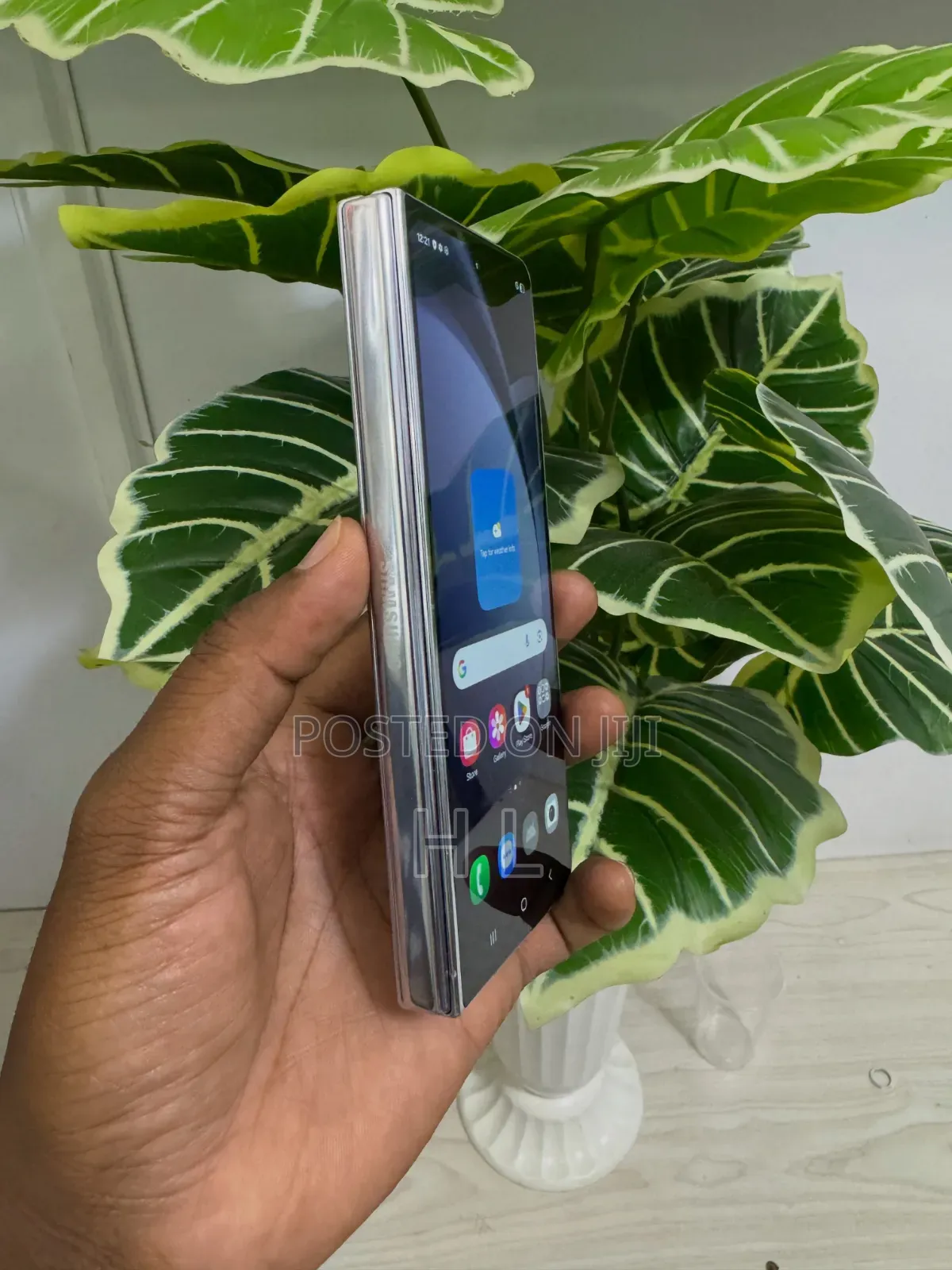 Samsung Galaxy Z Fold 5 1 TB Silver