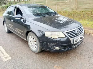 Volkswagen Passat 2008 Green