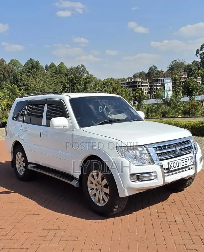 Mitsubishi Shogun 3.2 Di-Dc GLS 2010 White