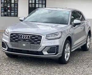 Audi Q2 2019 Silver
