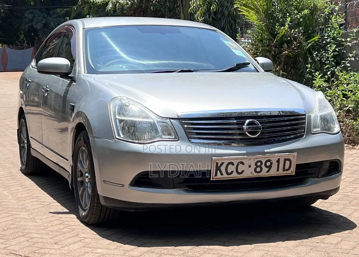 Nissan Bluebird 2008 Blue