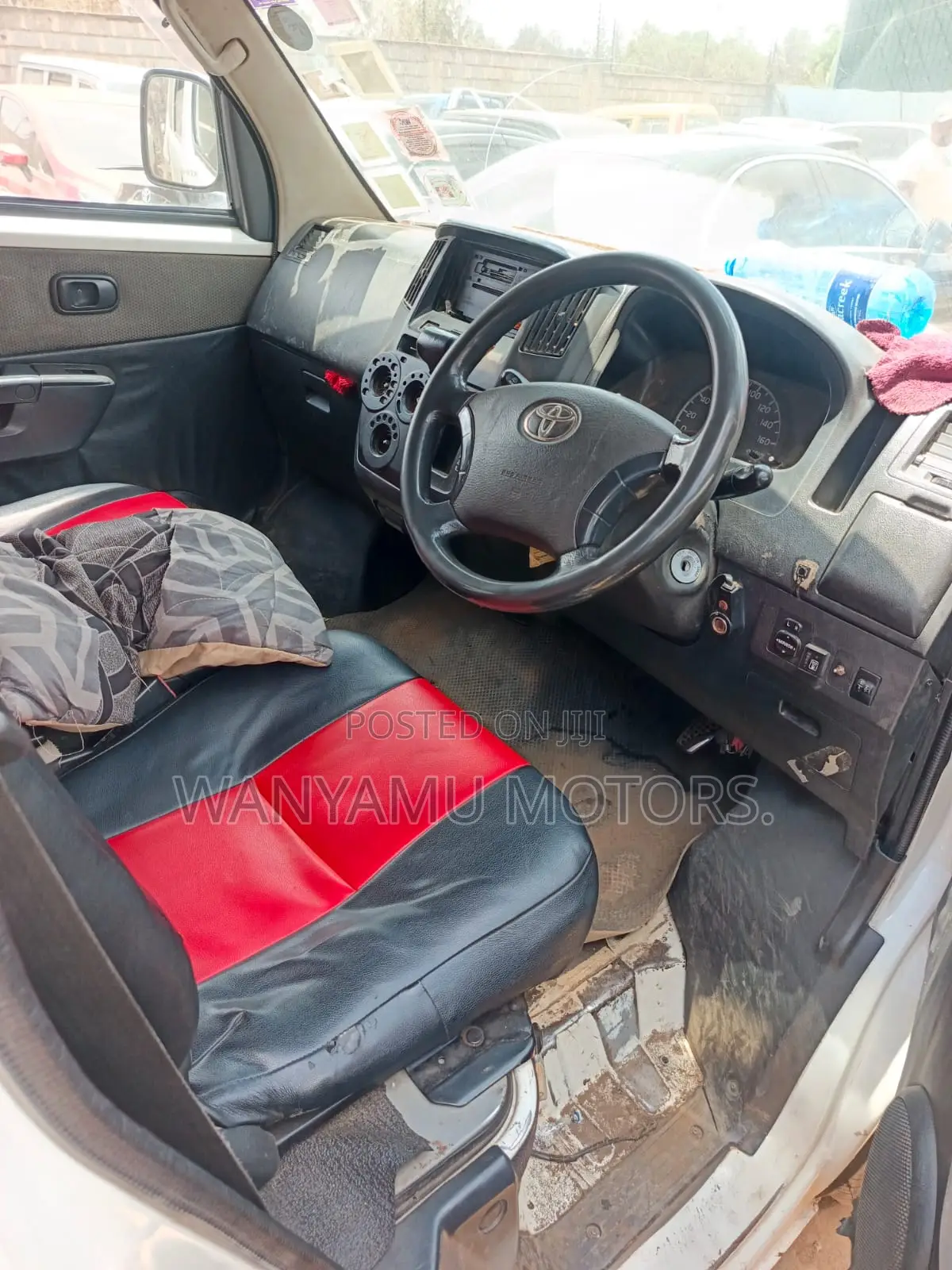 Toyota TownAce 2010 White