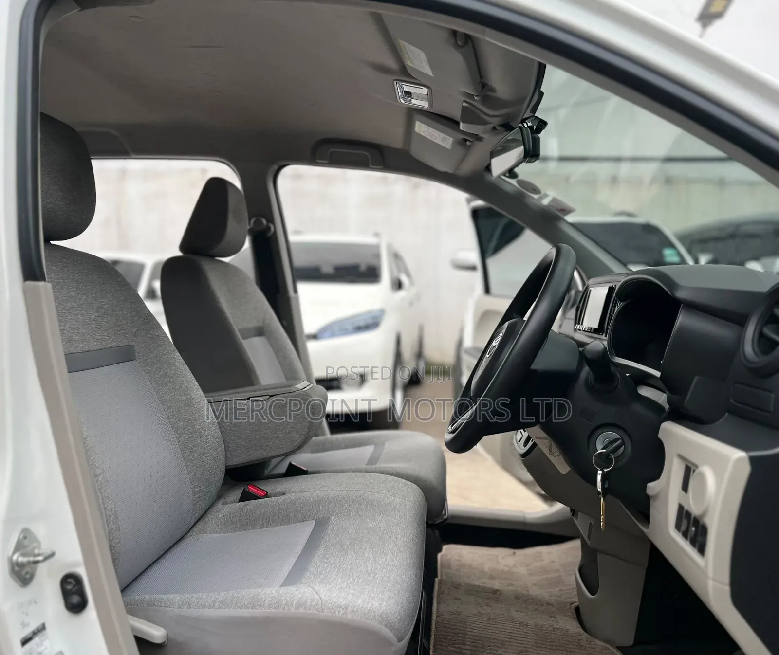 Toyota Passo 2018 Off white