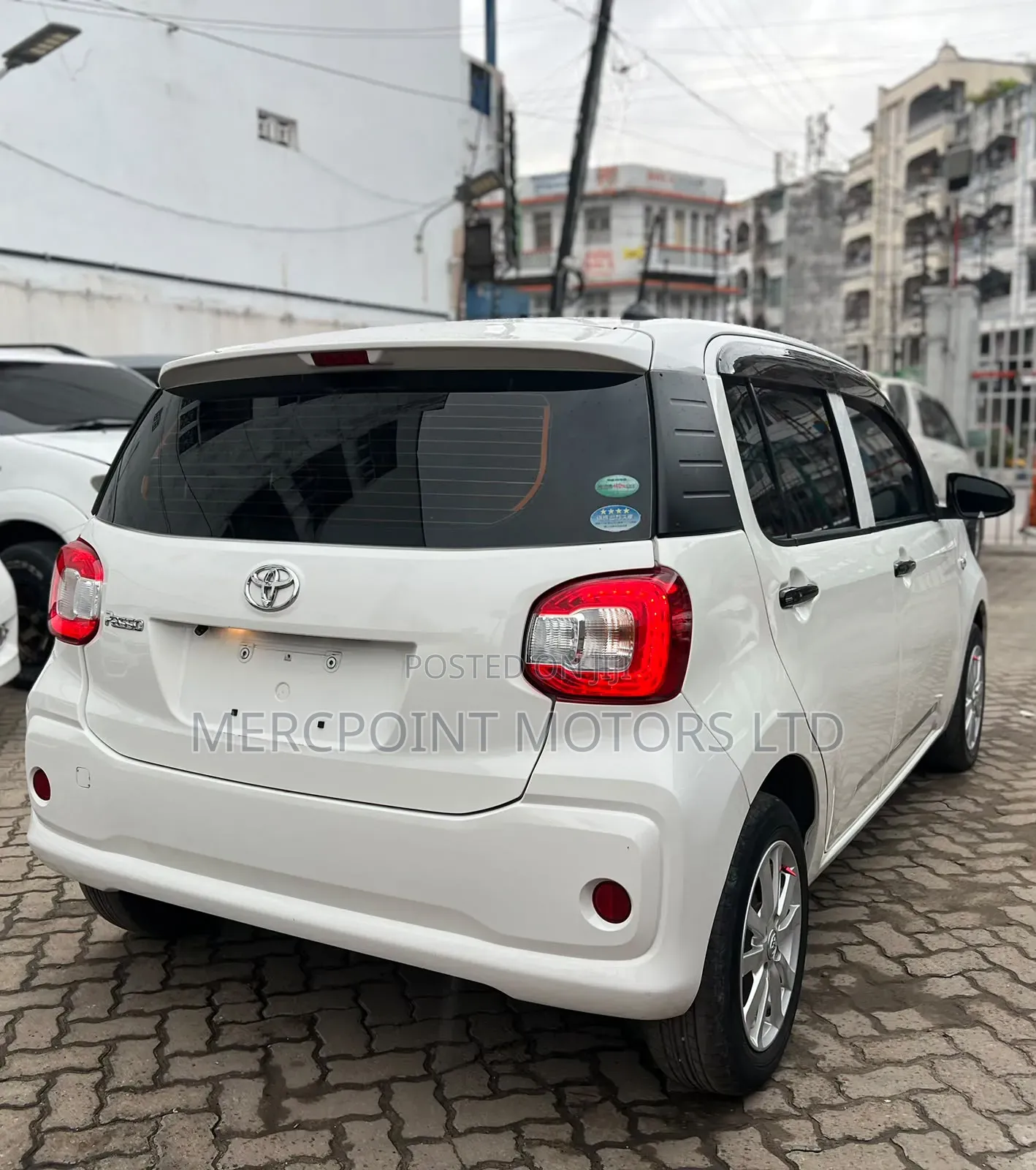 Toyota Passo 2018 Off white