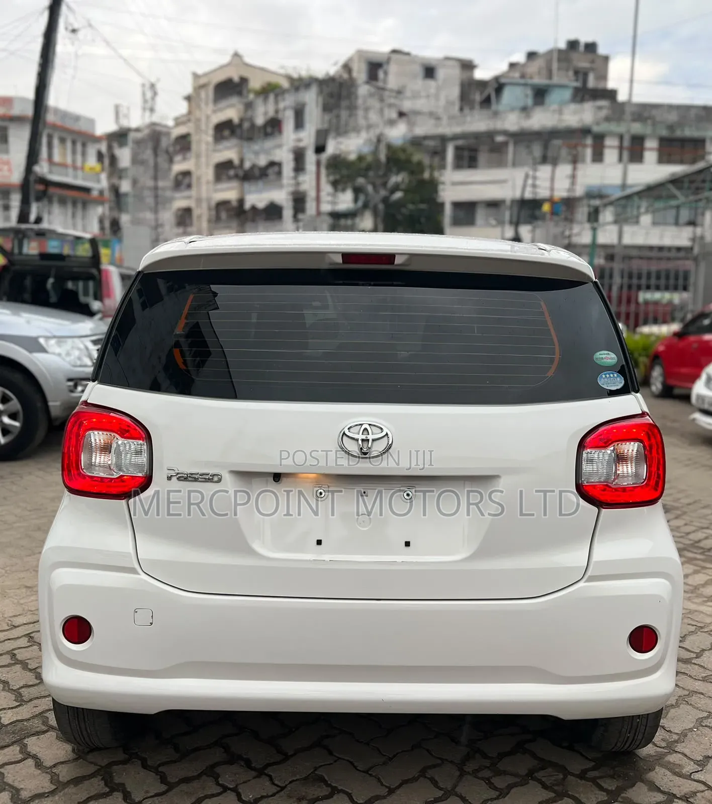 Toyota Passo 2018 Off white
