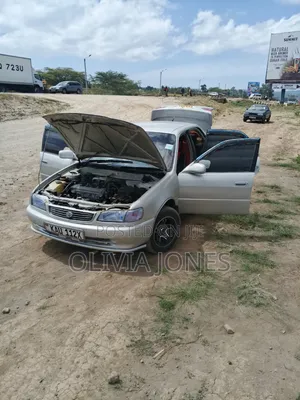 Toyota Corolla Sedan Automatic 1998 Silver