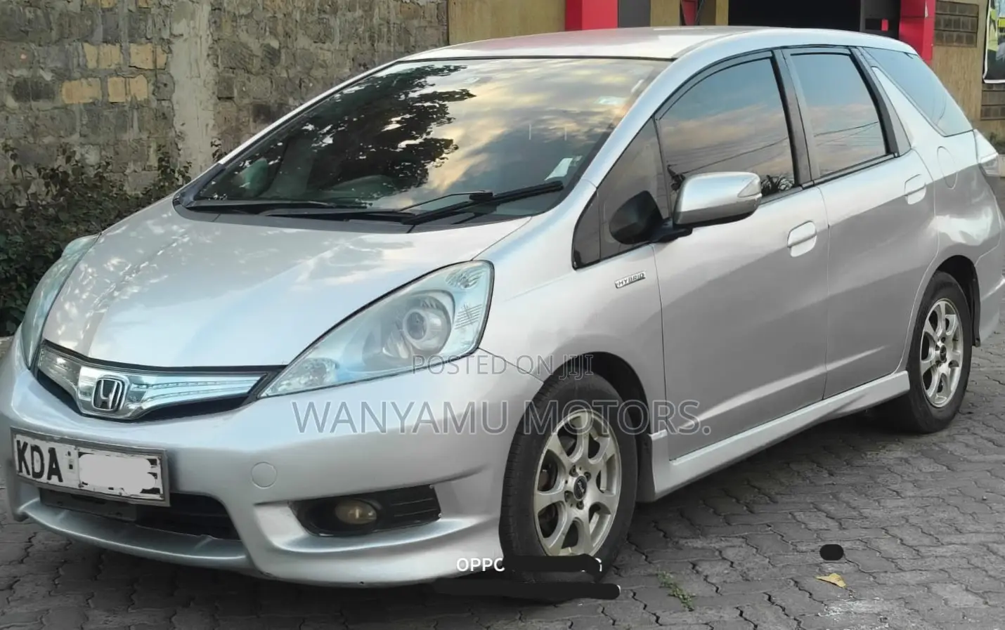Honda Fit Shuttle 2014 Silver