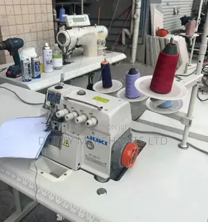 Overlock Juki Electric Overlock Machine