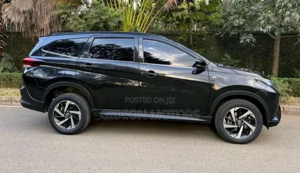 Toyota Rush 2020 Black