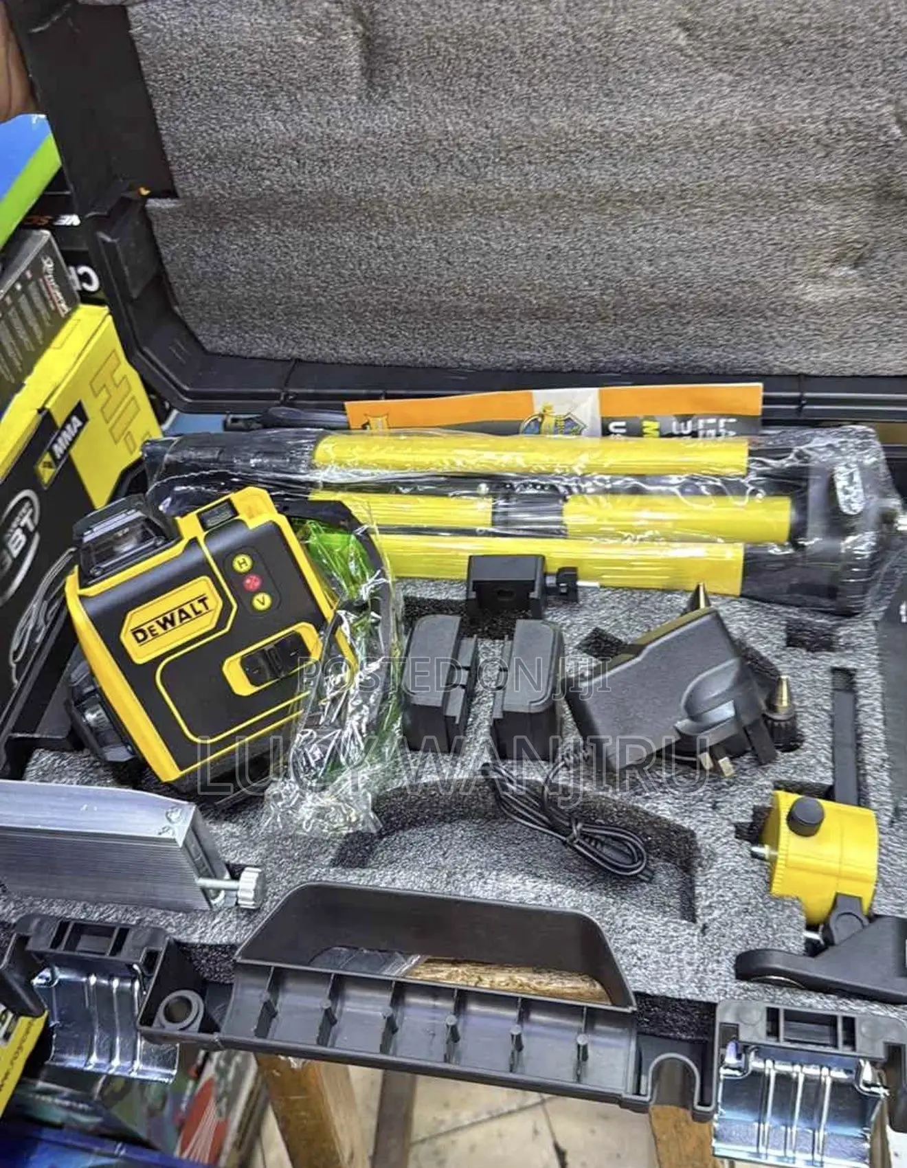 Dewalt Laser Level Machine/ Rechargeable Laser Level With Stand Dewalt
