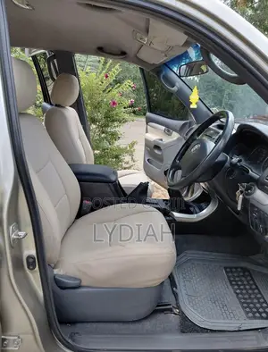 Toyota Land Cruiser Prado 2003 Gold