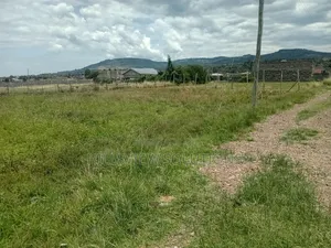 1⁄8 Acre Plot (Square Shape)