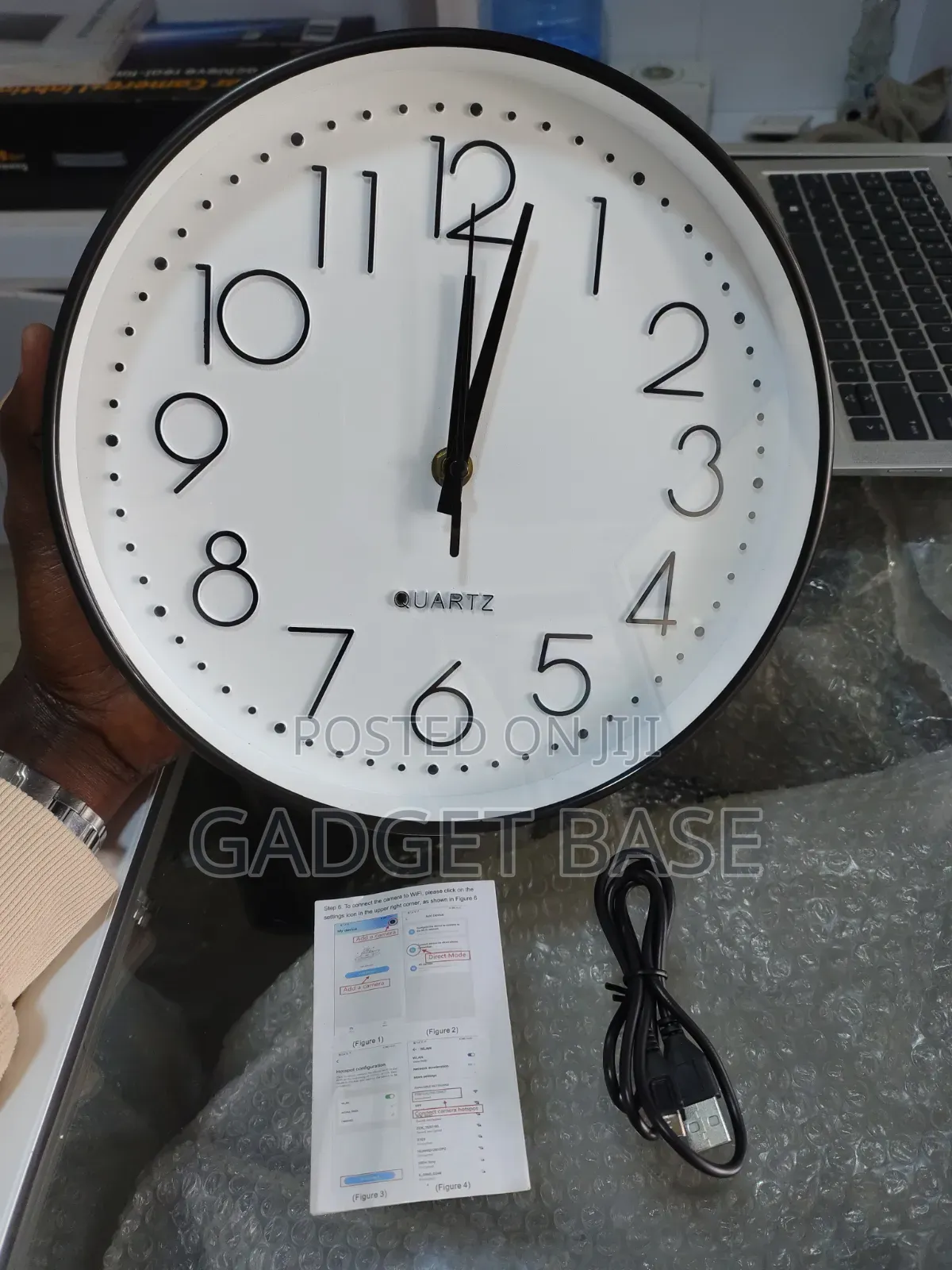 Decorative Wall Clock With Built-in Camera – Quartz Clock