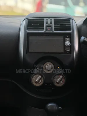 Nissan Latio 1.2 2012 Silver