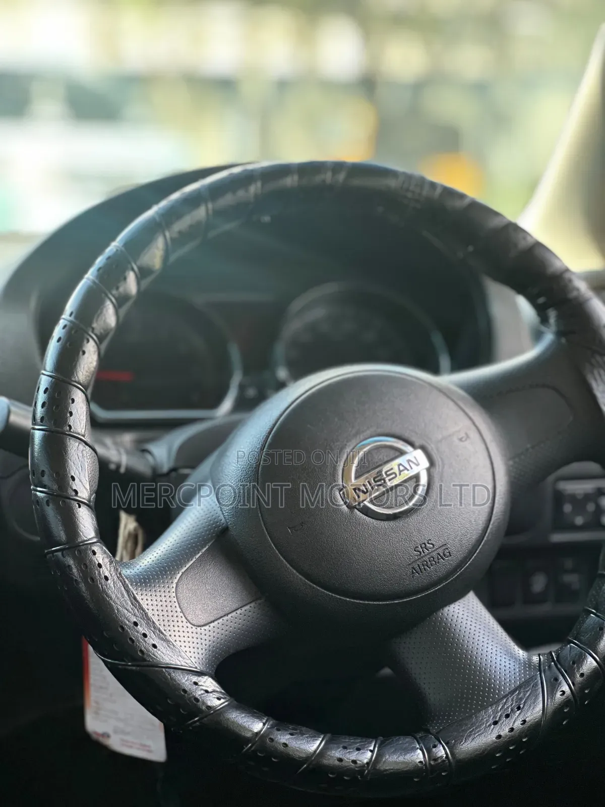 Nissan Latio 1.2 2012 Silver