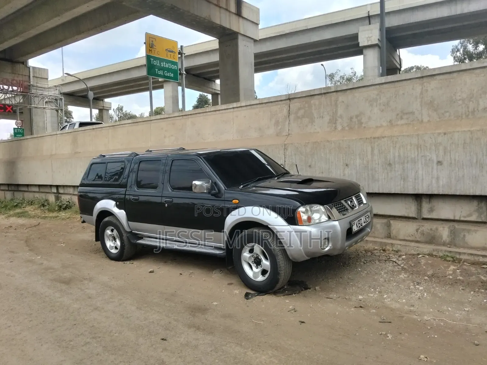 Nissan Navara 2005 Black