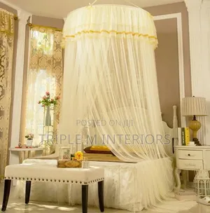Cream & Pink King Size Round Mosquito Net