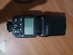 TT600 Camera Flash