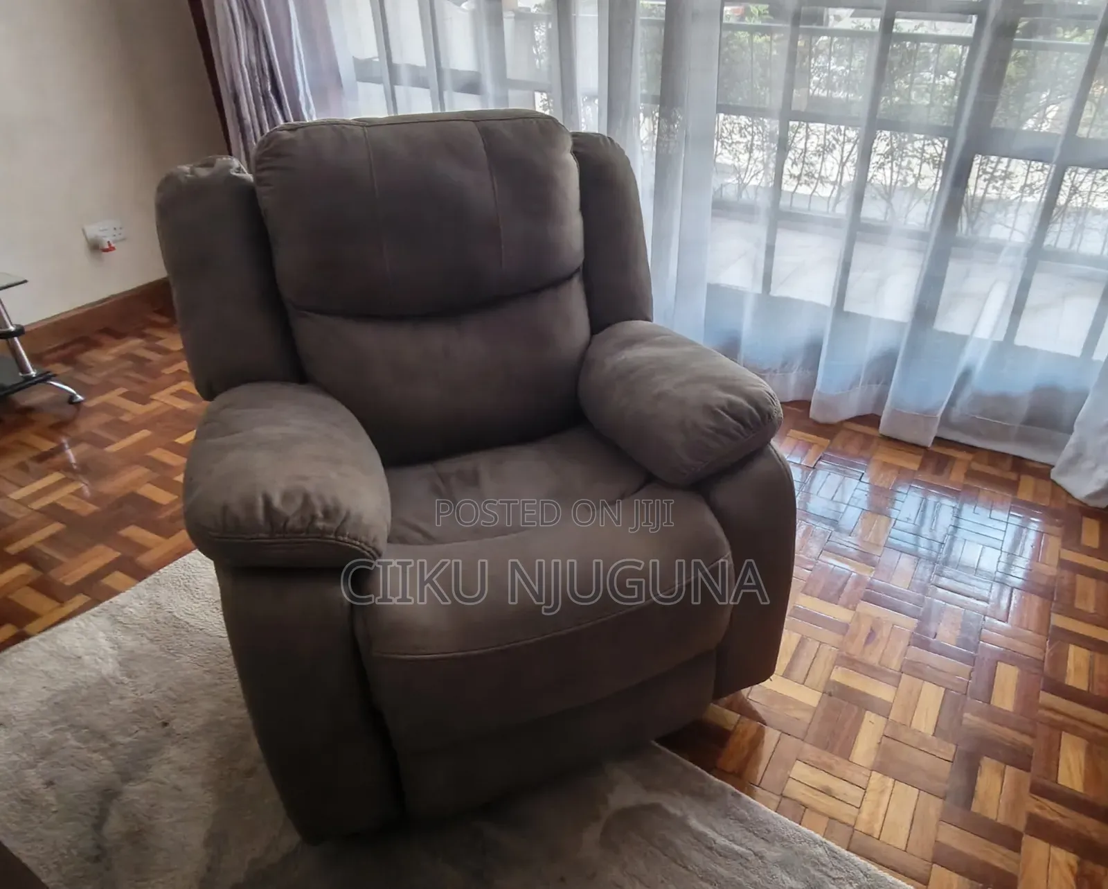 6 Seater Grey Recliner Couch for Sale