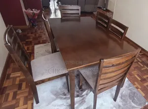 6 Seater Dinning Table Pluch Chairs for Sale