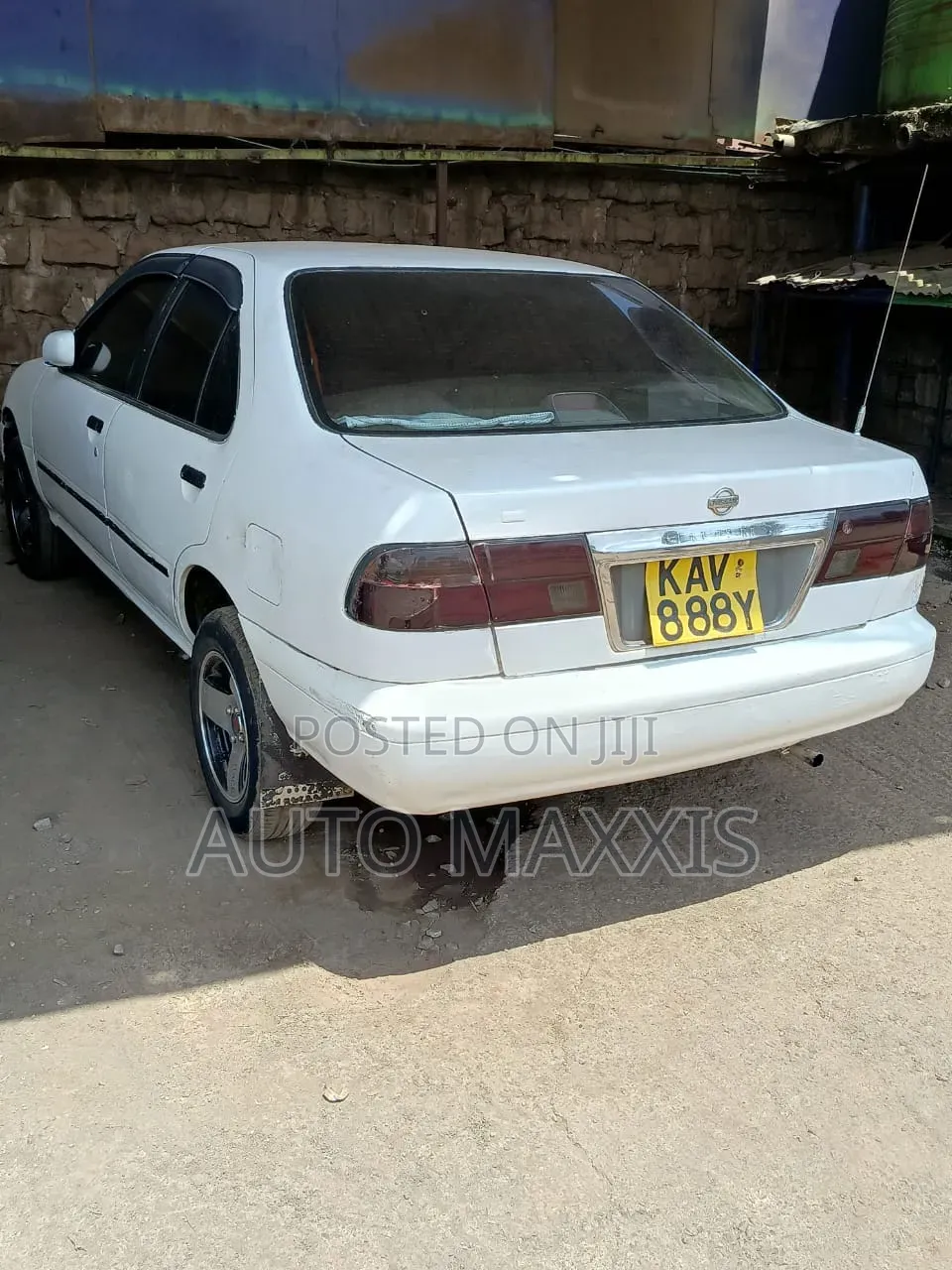 Nissan FB14 2000 White