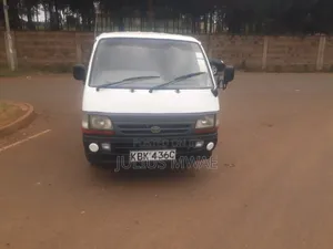 Toyota HiAce 2010 White