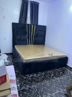 Luxury 5x6 Bed With Gold Strips & 8inch Mattress Combo