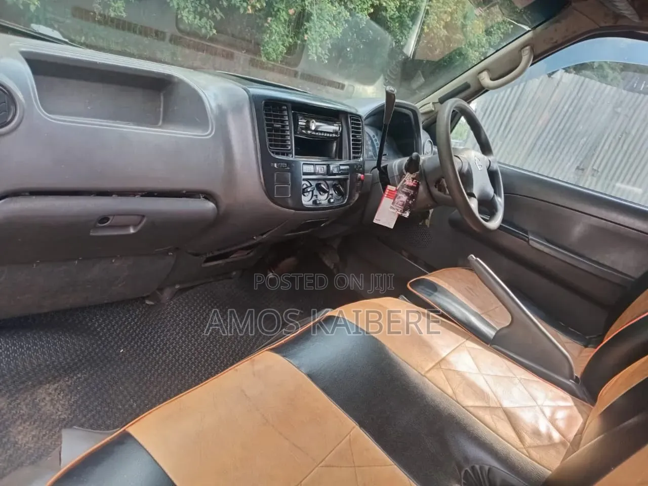 Nissan Caravan 2007 White