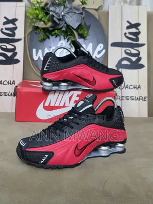 Shox R4s Shoe