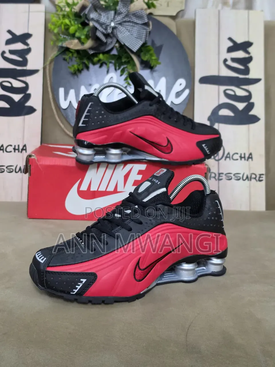 Shox R4s Shoe