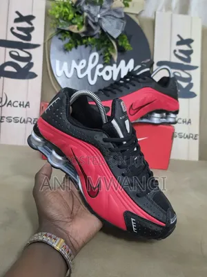 R4 Shox Pink