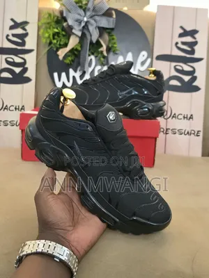Tn Black Shoe