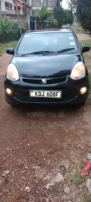 Toyota Passo 2015 Black