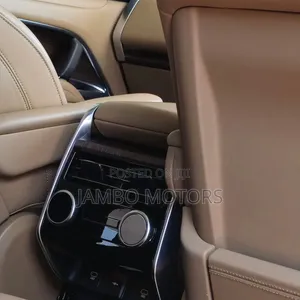Land Rover Range Rover 2023
