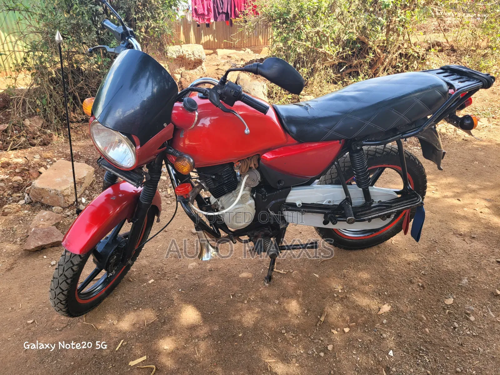 Bajaj Boxer 150 UG 2022 Red