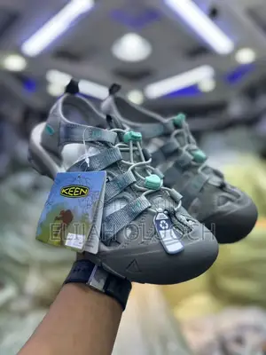 KEEN Open “ Grey Blue “ Quality Leather Size 39-45
