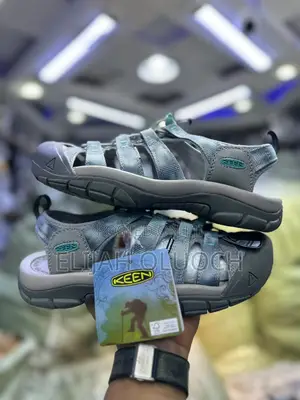 KEEN Open “ Grey Blue “ Quality Leather Size 39-45