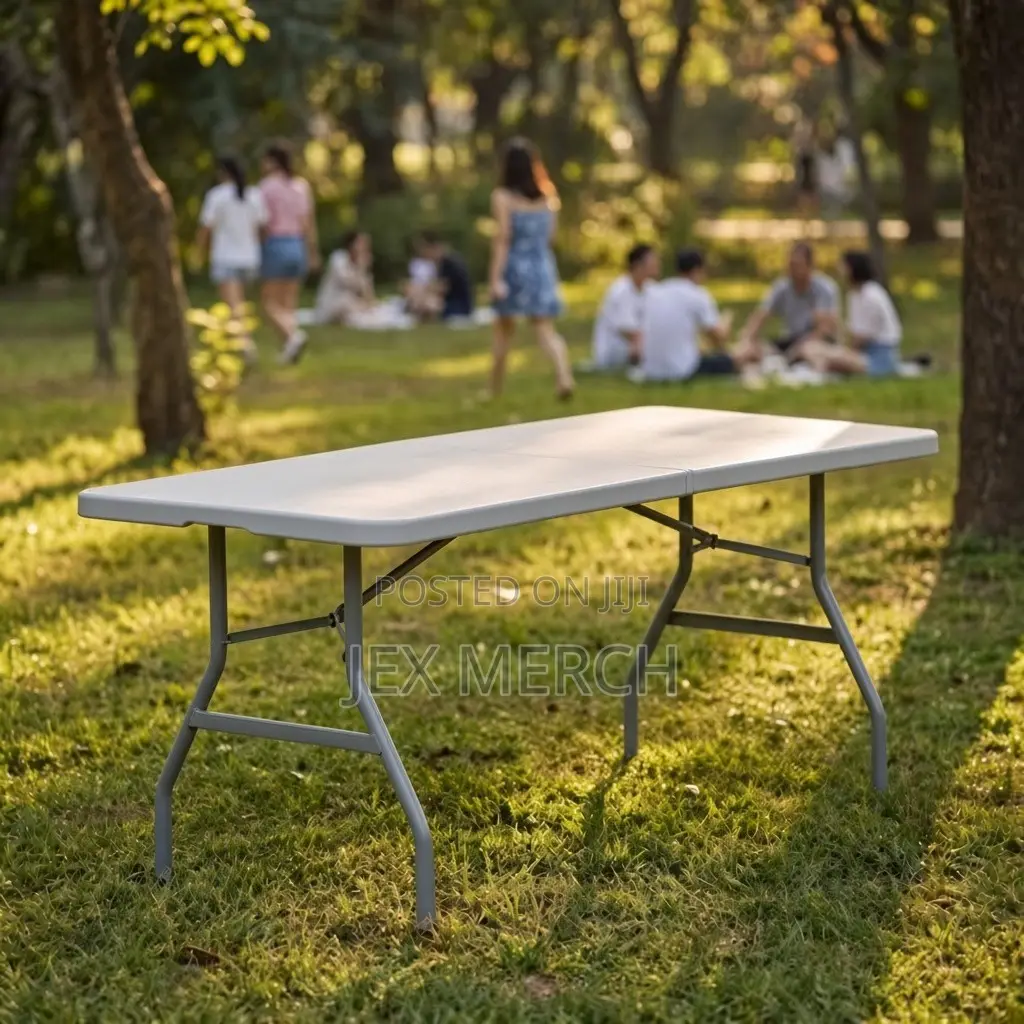 Foldable Table (1.2m)