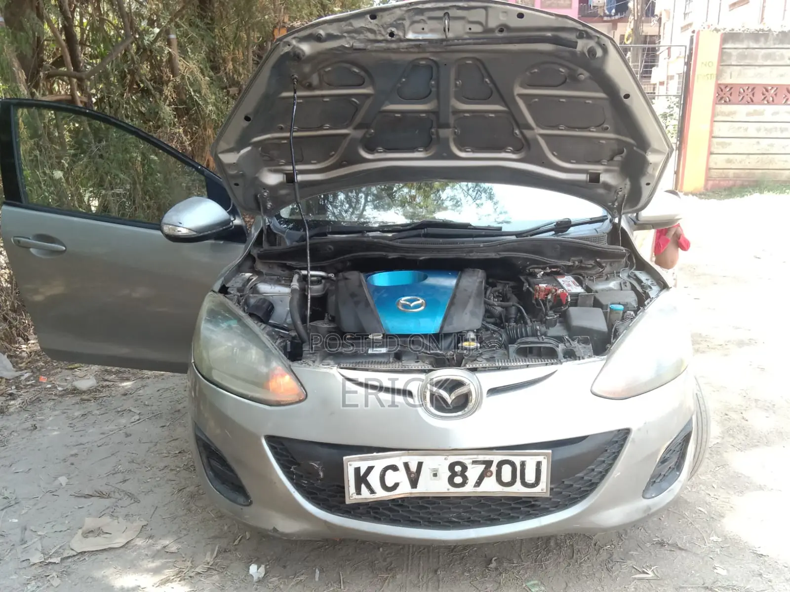Mazda Demio 2013 Silver