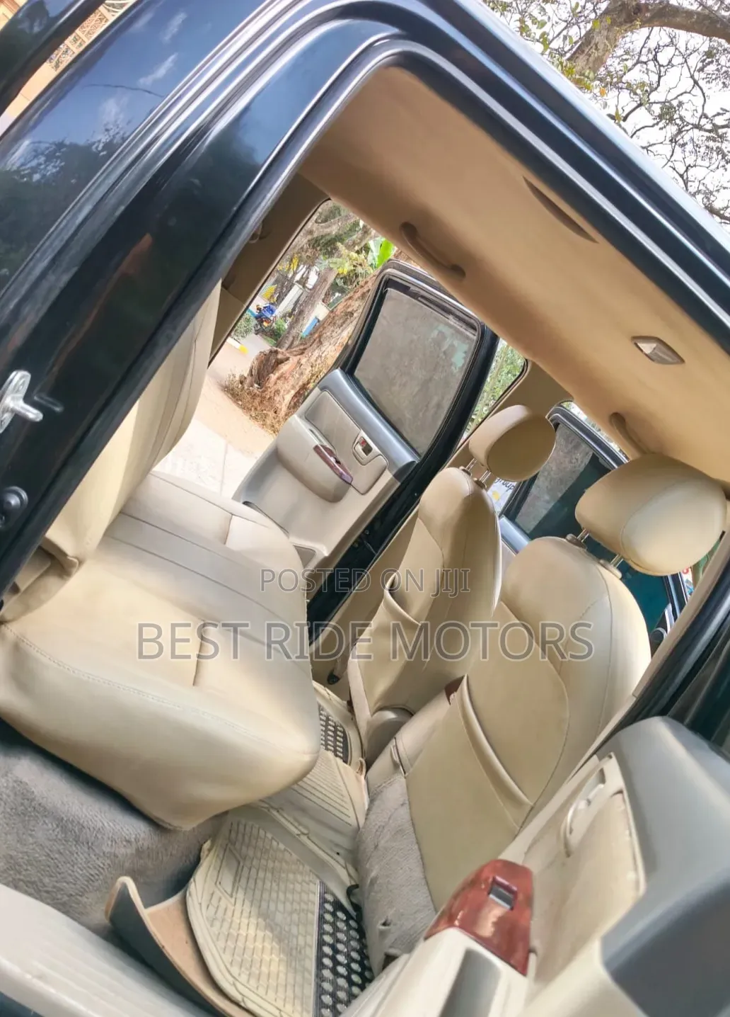 Toyota Hilux 2011 Black