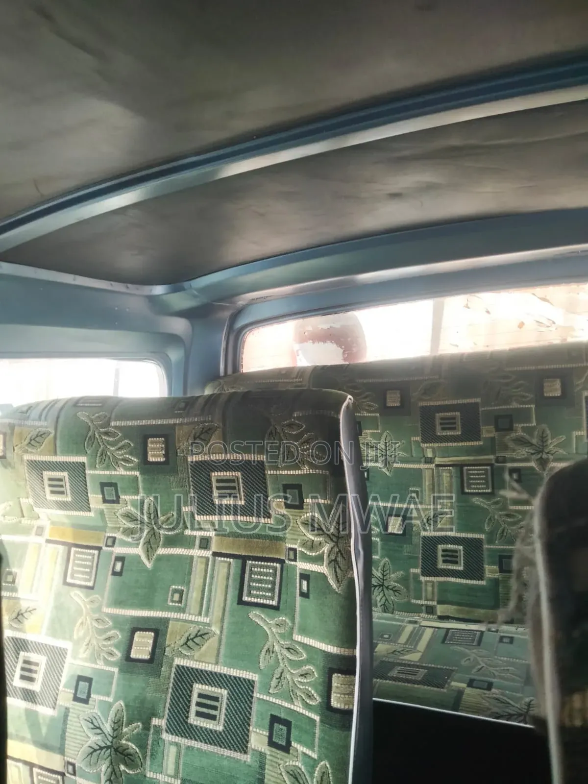 Nissan Caravan (Urvan) 2006 Blue