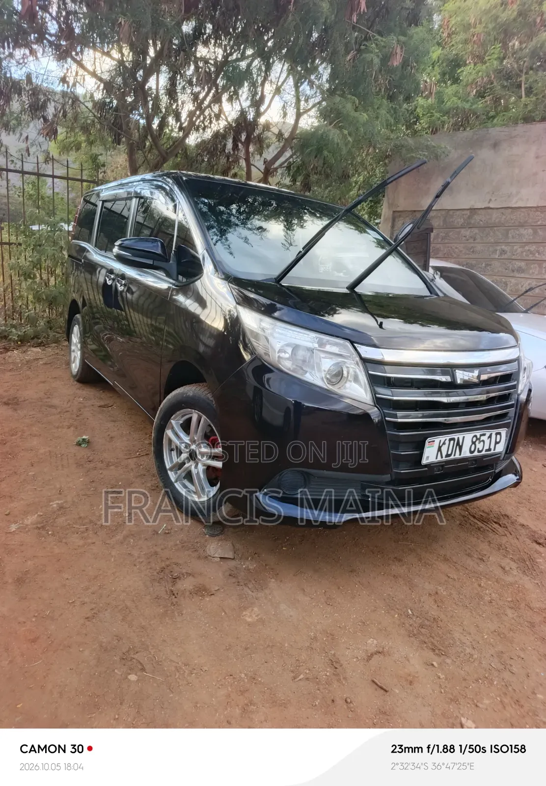 Toyota Noah 2017