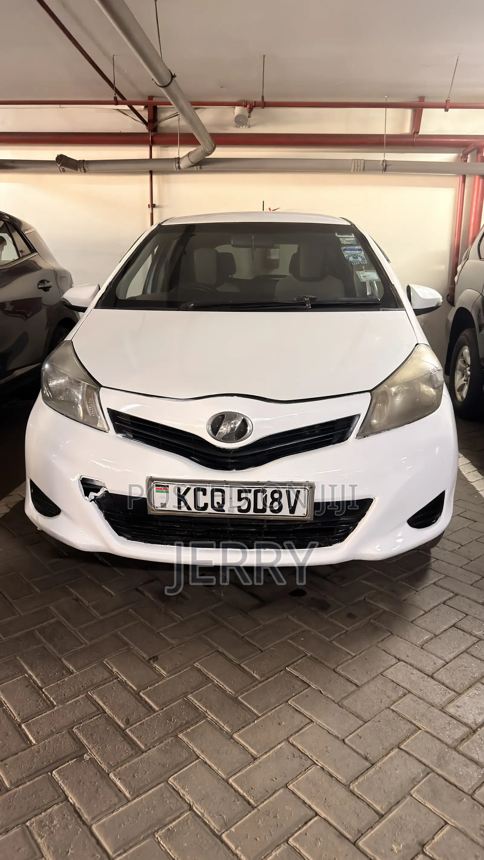 Toyota Vitz 2012 White