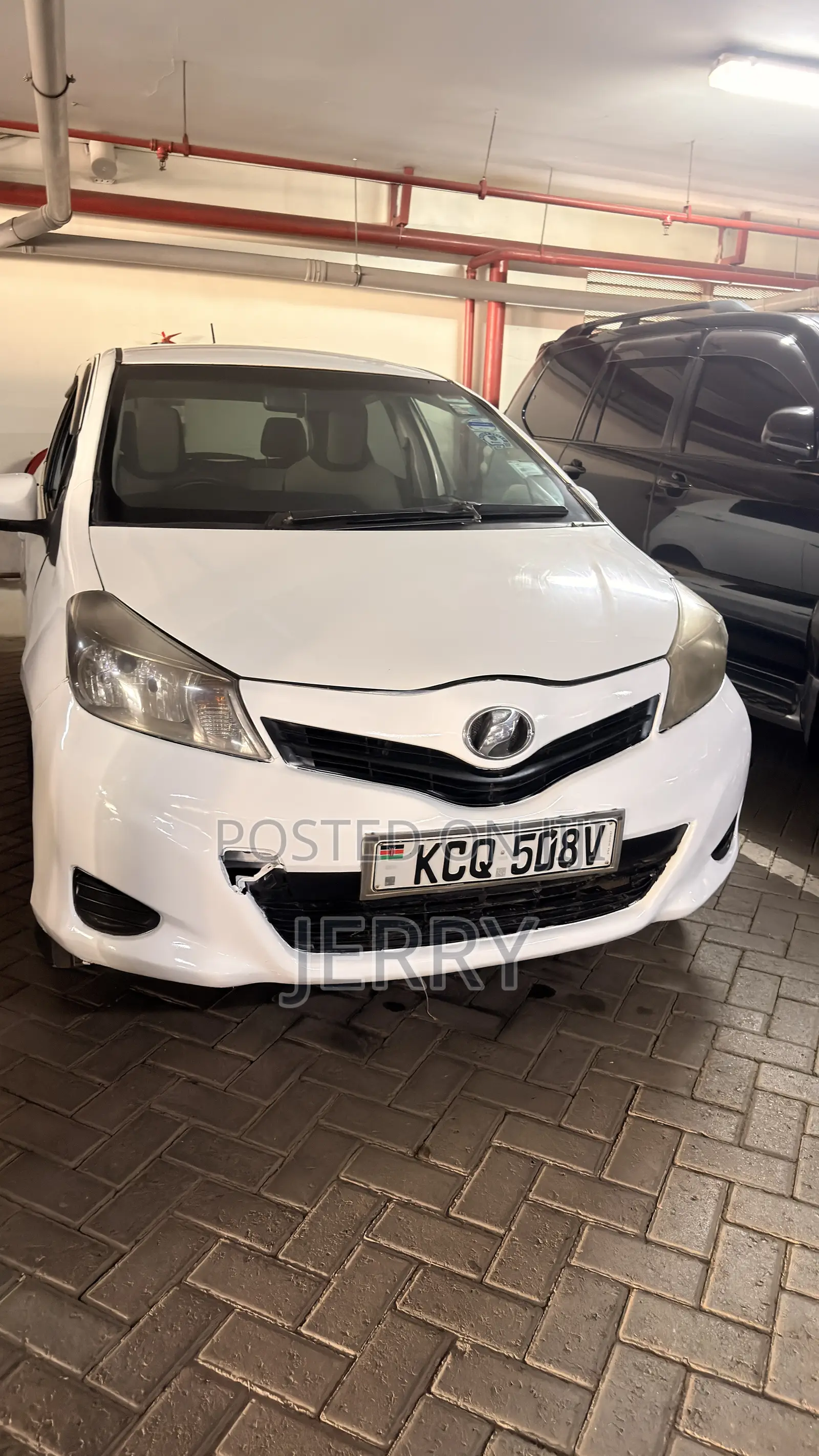 Toyota Vitz 2012 White