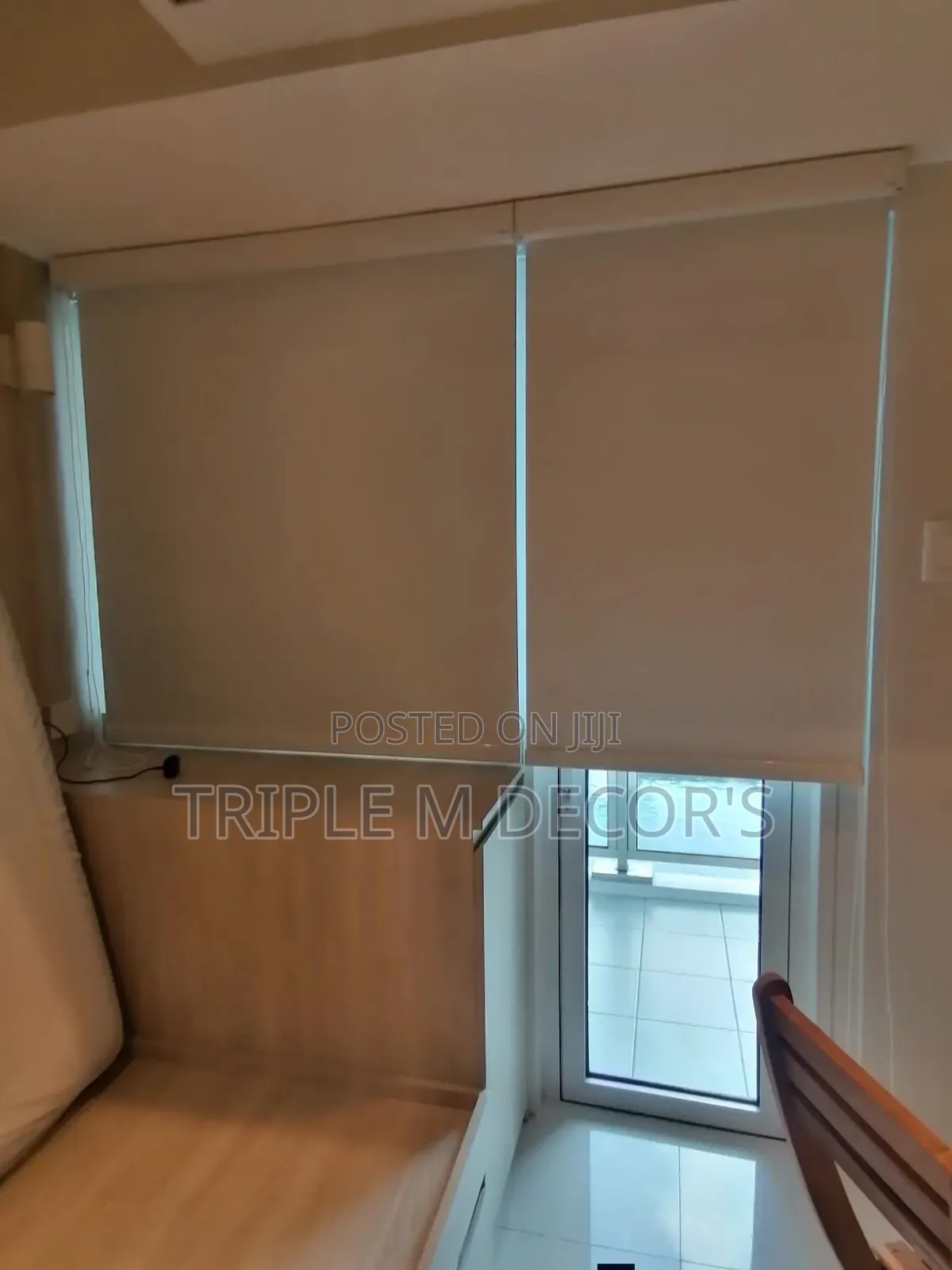 Sunscreen Roller Blinds – Affordable & Stylish Window Solution
