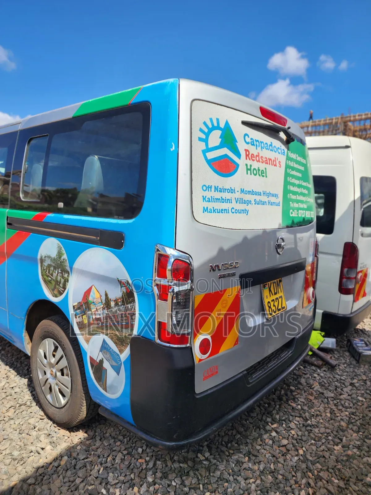 Nissan Caravan (Urvan) 2016 Silver
