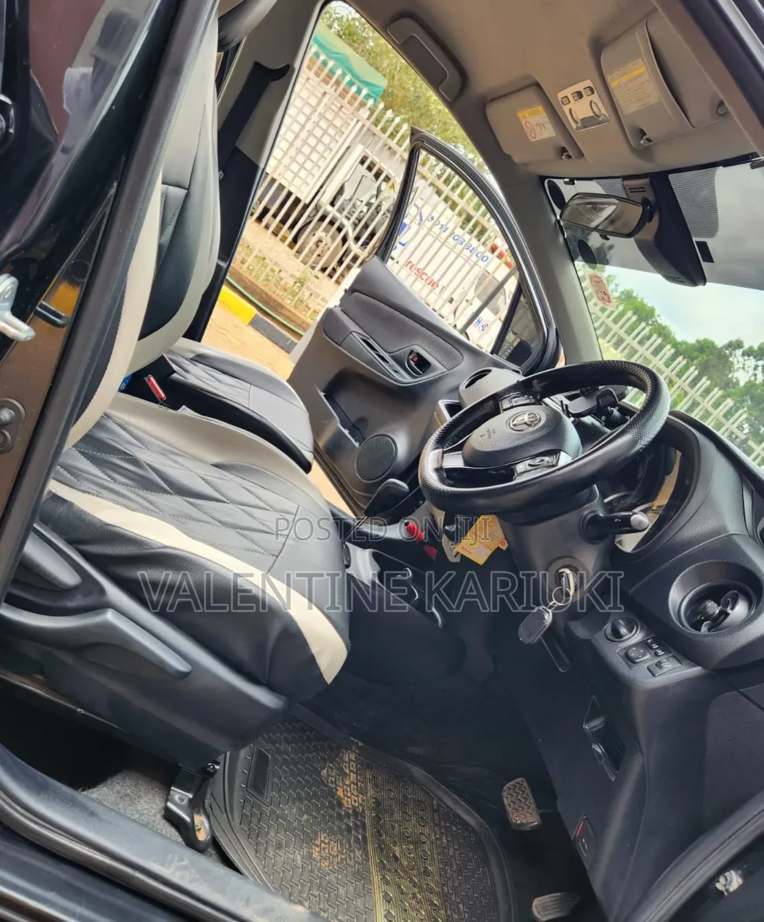 Toyota Vitz 2018 Black