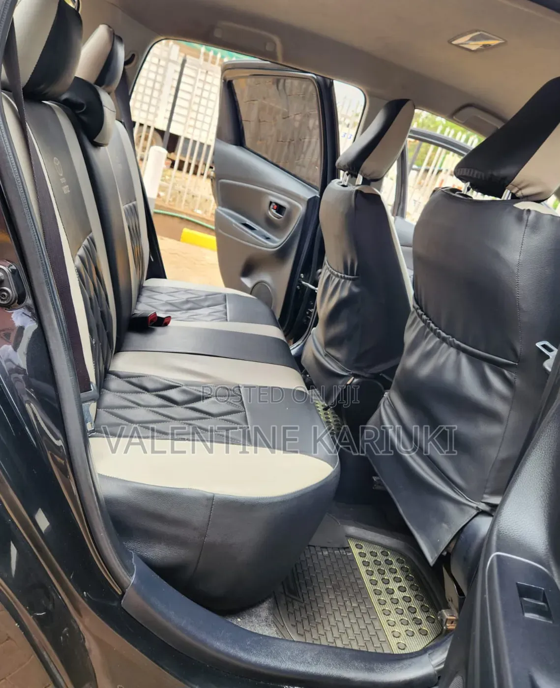Toyota Vitz 2018 Black