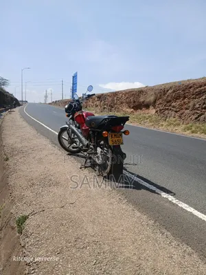 Bajaj Boxer 100 2023 Red
